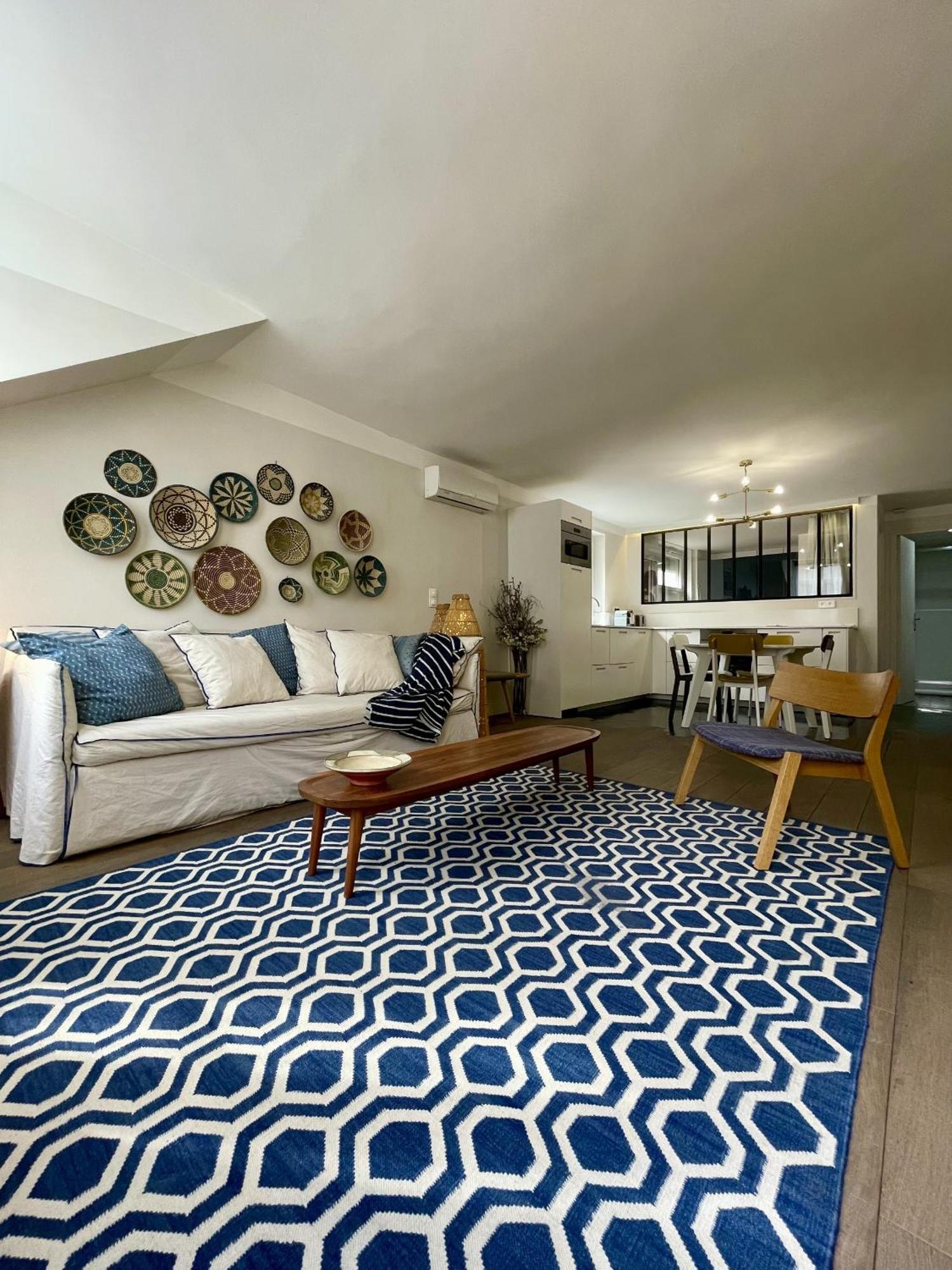 Parisian L Montorgueil * Paris